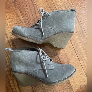 White Mountain Taupe Suede Wedge Ankle Booties